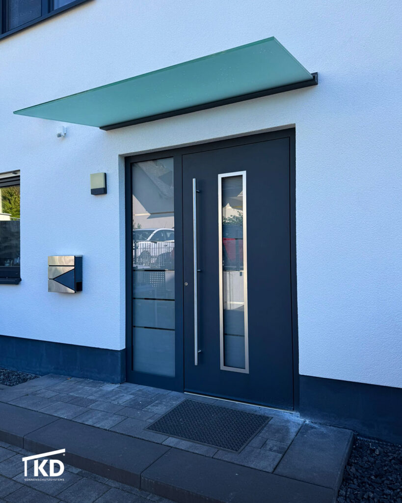 KD Sky Eingangsüberdachung