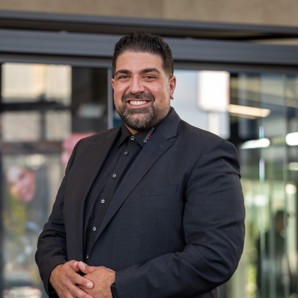 Aram Saeed - KD Firmenkunden